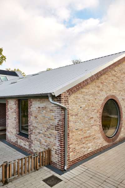 Steel, wood and recycled brick make Gladsaxe kindergartens CO2-neutral, Børnehuset Egedammen, Klausdalsbrovej 195, 2860 Søborg